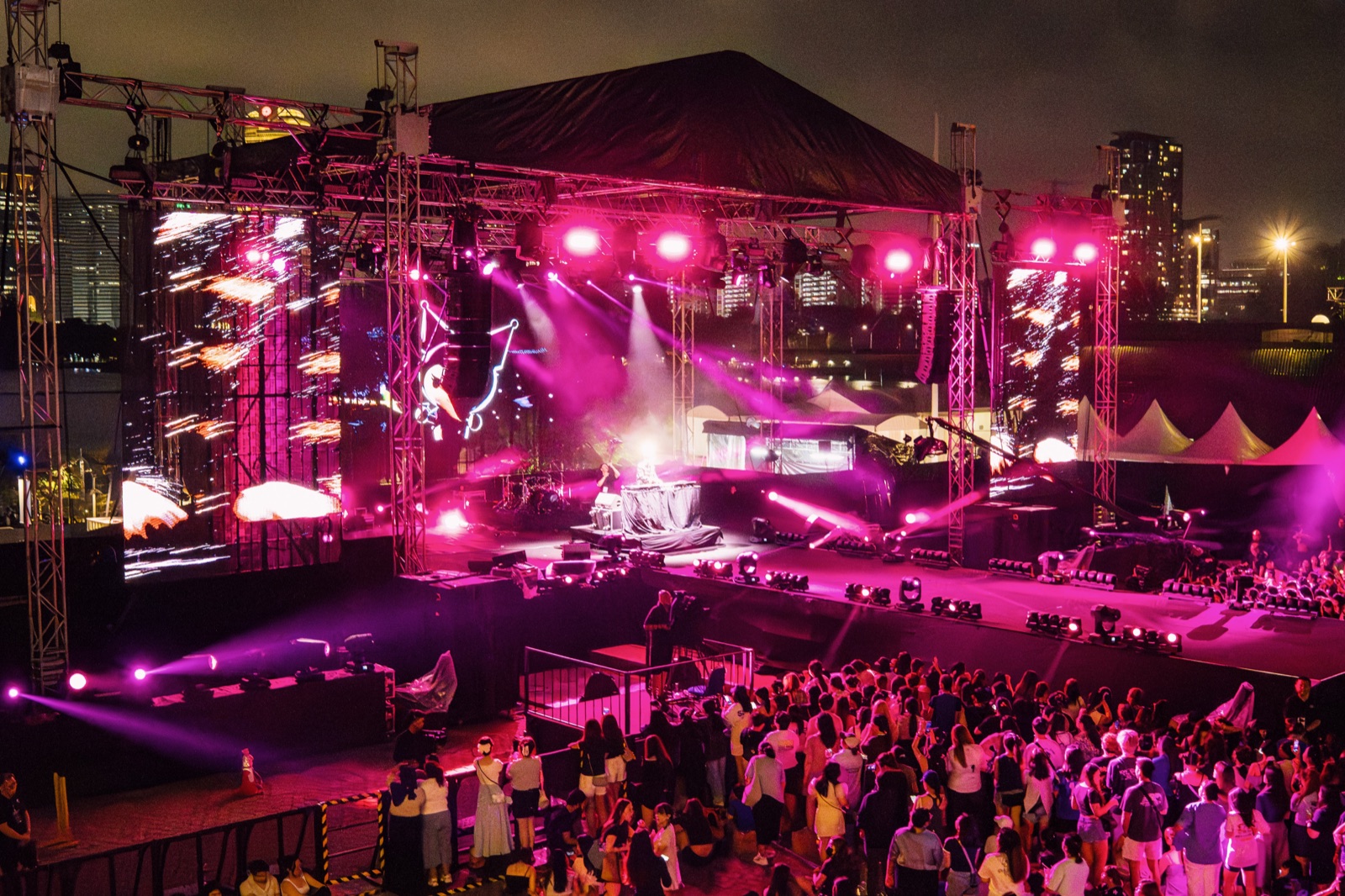 Year-End Countdown 2025 — The Kallang