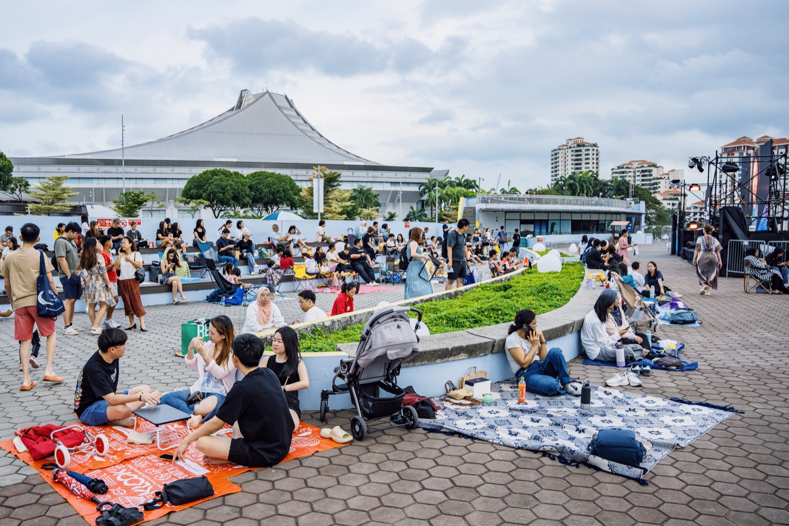 Year-End Countdown 2025 — The Kallang